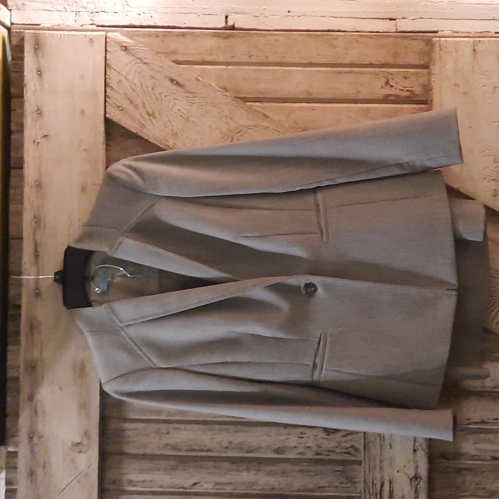 Antonio Melani Matching Blazer size 2 and Skirt size 4